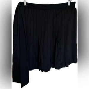 Gap Pleated skirt.